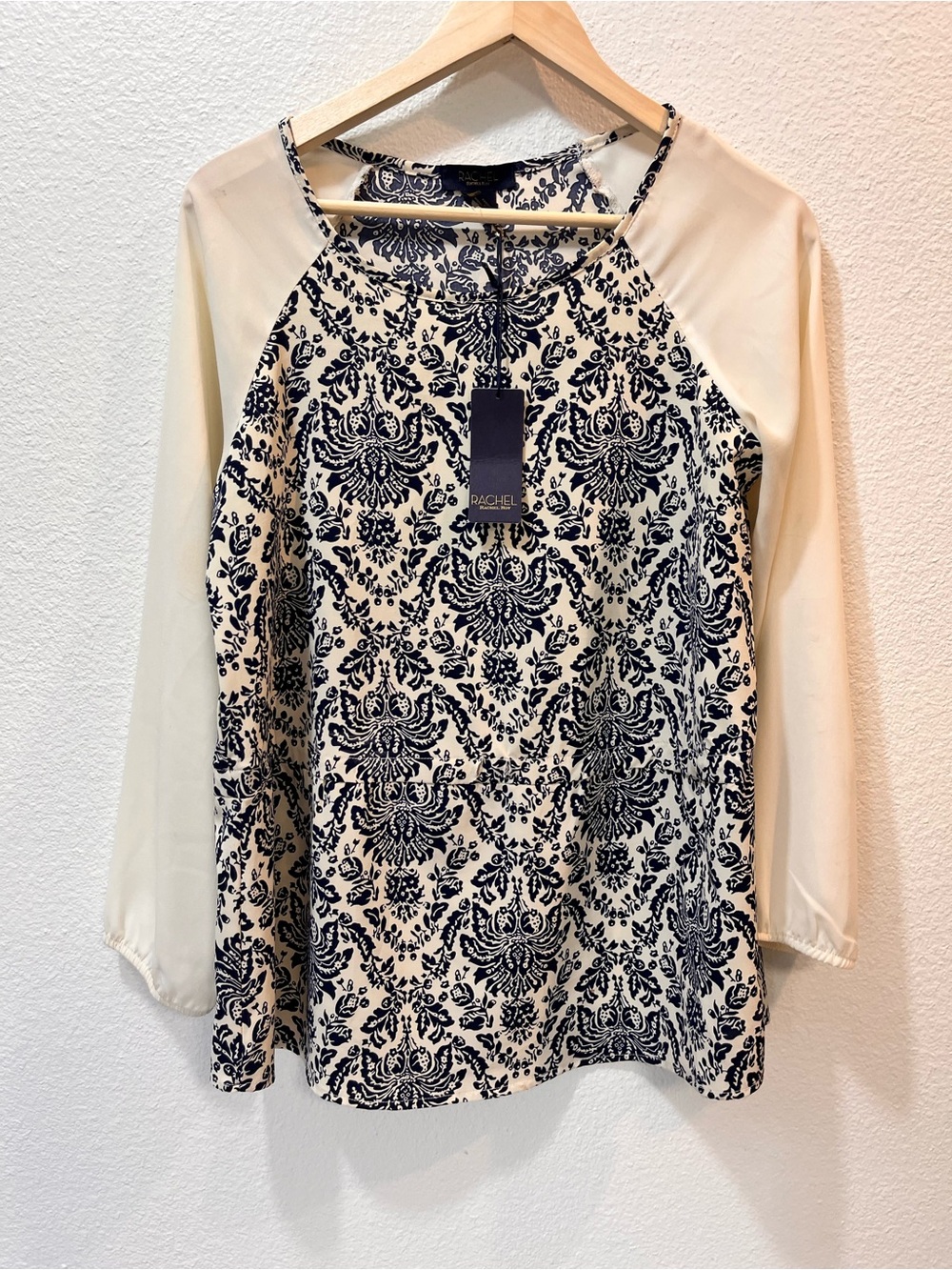 RACHEL Rachel Roy Cream and Black Damask Raglan Blouse